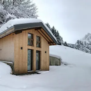 Chalet Chalet*** Au Pied D'une Prairie Face A La Montagne, Sixt